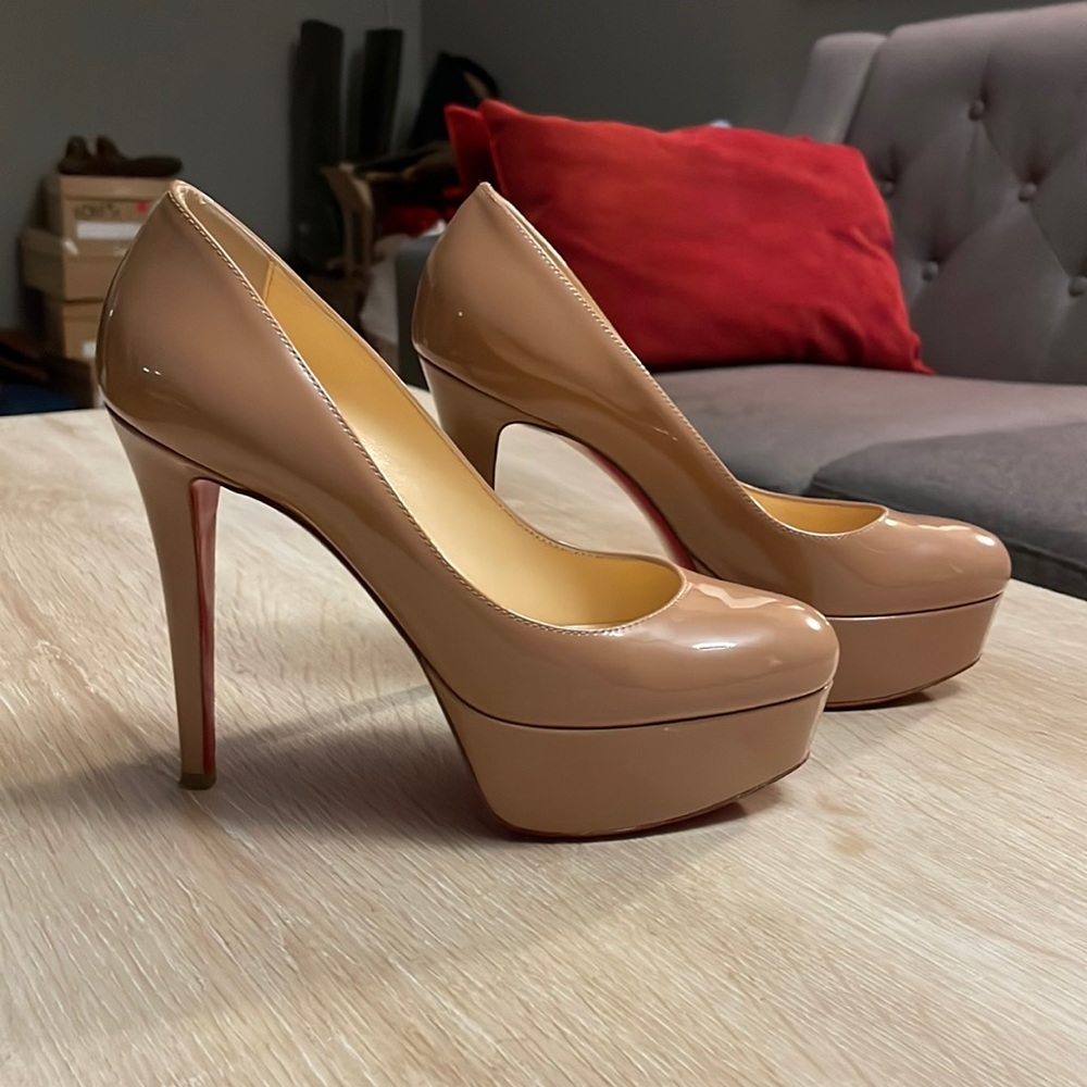 Louboutin Bianca 120MM Nude Patent  - 36 - Picture 2 of 11